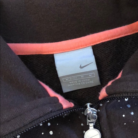 Brown zip up Nike sweatshirt. - Picture 2 of 3